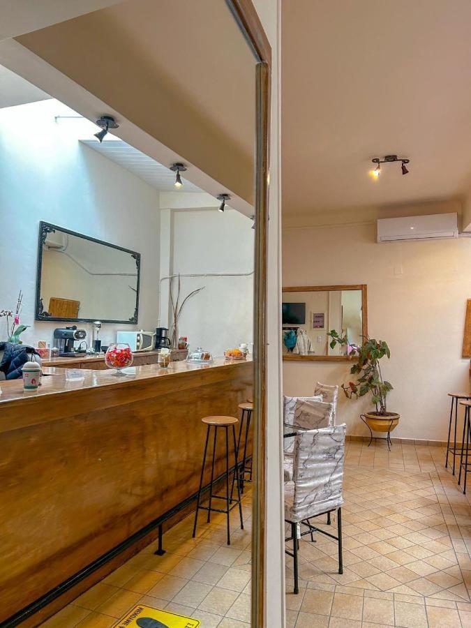 Central 9 Rooms Ermoupoli Bagian luar foto